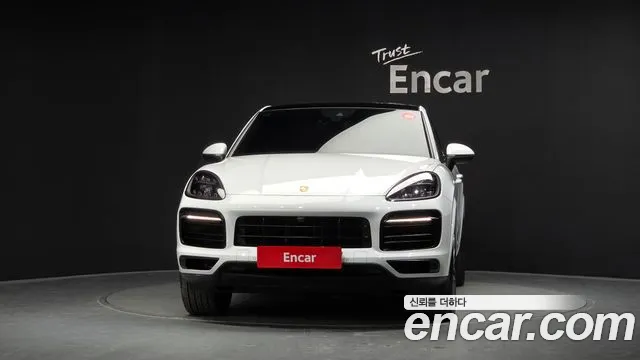 Porsche Cayenne 2020 thumb 3