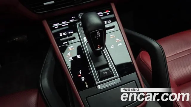 Porsche Cayenne 2020 thumb 9