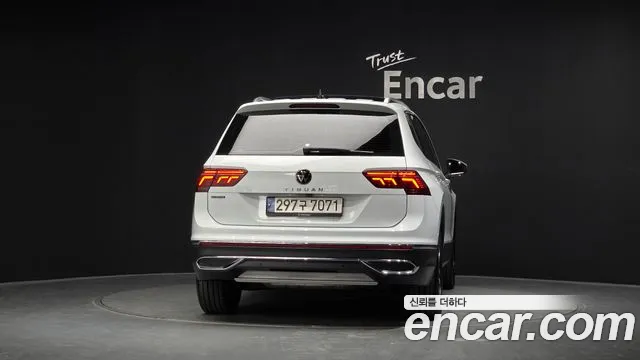 Volkswagen Tiguan 2023 thumb 4