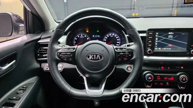 Kia Stonic 2019 thumb 12