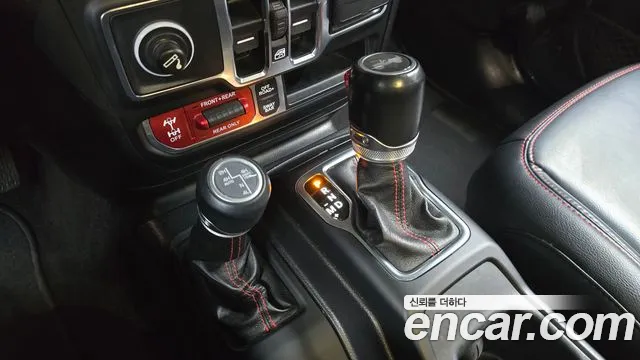 Jeep Wrangler 2020 thumb 8