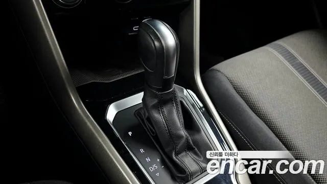 Volkswagen T-Roc 2021 thumb 8