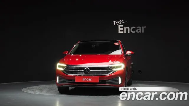 Volkswagen Jetta 2024 thumb 3
