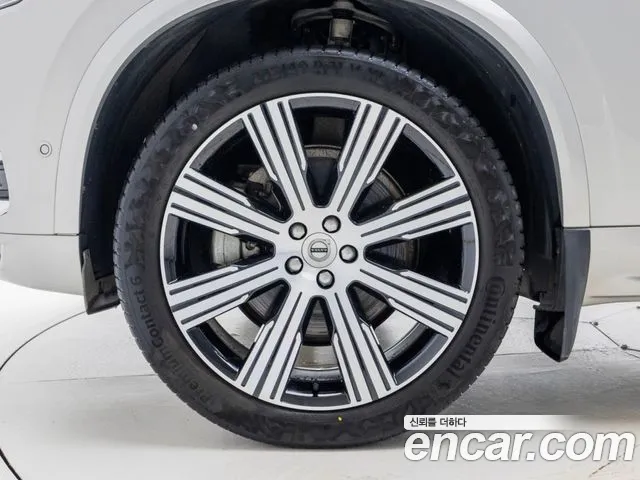 Volvo XC90 2023 thumb 5