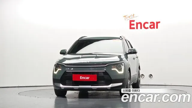 Kia Niro 2022 thumb 2