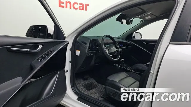Kia Niro 2022 thumb 10