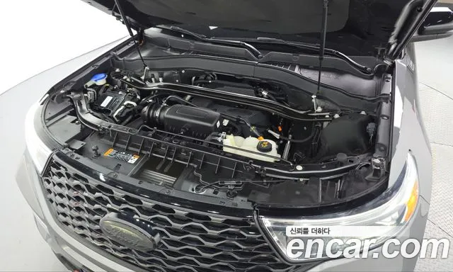 Ford Explorer 2021 thumb 6