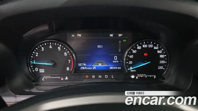 Ford Explorer 2021 thumb 8