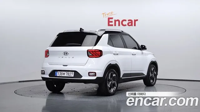 Hyundai Venue 2025 thumb 2