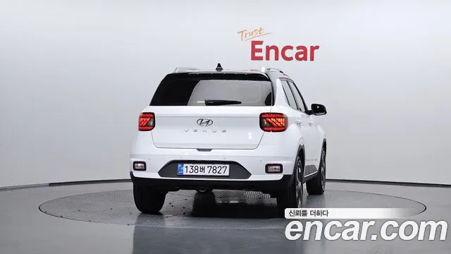 Hyundai Venue 2025 thumb 4