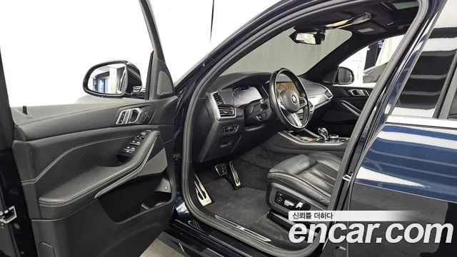 BMW X5 2021 thumb 10
