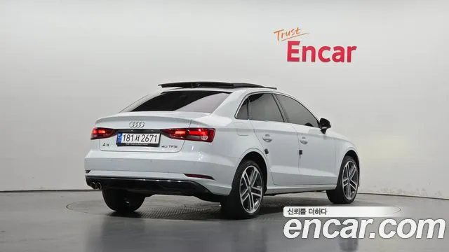 Audi A3 2020 thumb 2