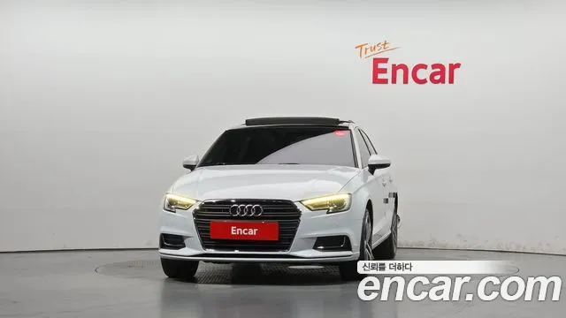 Audi A3 2020 thumb 3