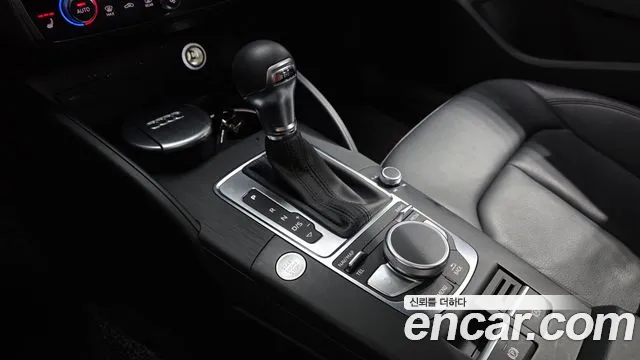 Audi A3 2020 thumb 9