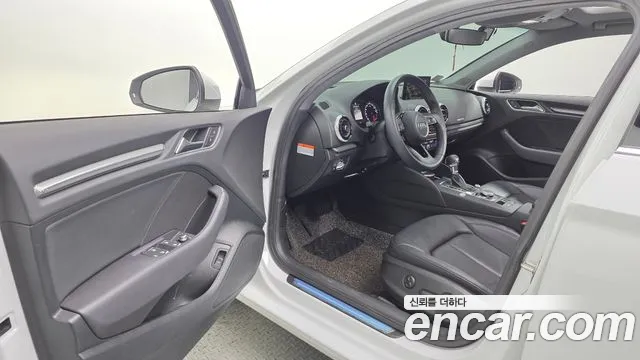 Audi A3 2020 thumb 10