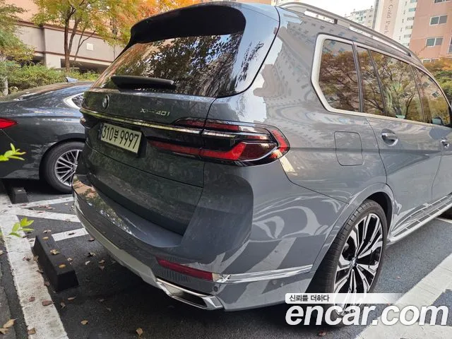 BMW X7 2023 thumb 4