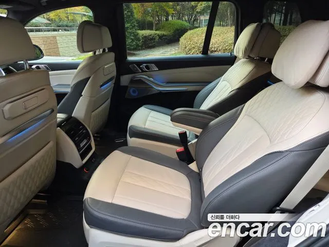 BMW X7 2023 thumb 8