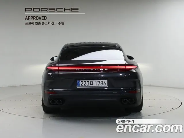 Porsche Panamera 2025 thumb 4