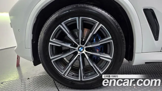 BMW X5 2021 thumb 5
