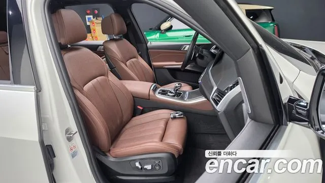 BMW X5 2021 thumb 11