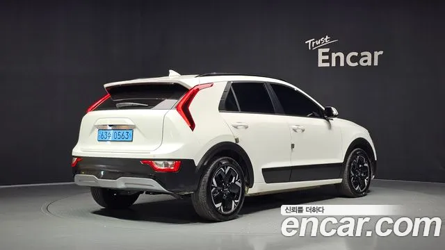 Kia Niro 2022 thumb 2