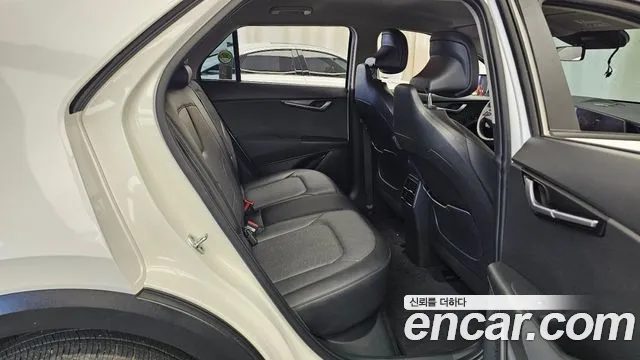 Kia Niro 2022 thumb 12
