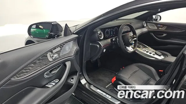 Mercedes-Benz AMG GT 2026 thumb 9