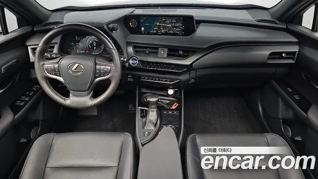 Lexus UX 2019 thumb 6
