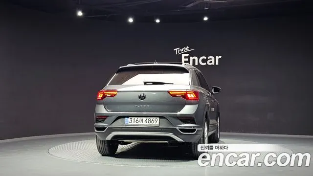 Volkswagen T-Roc 2021 thumb 4