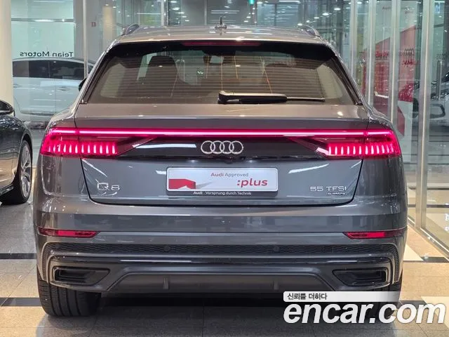 Audi Q8 2023 thumb 4