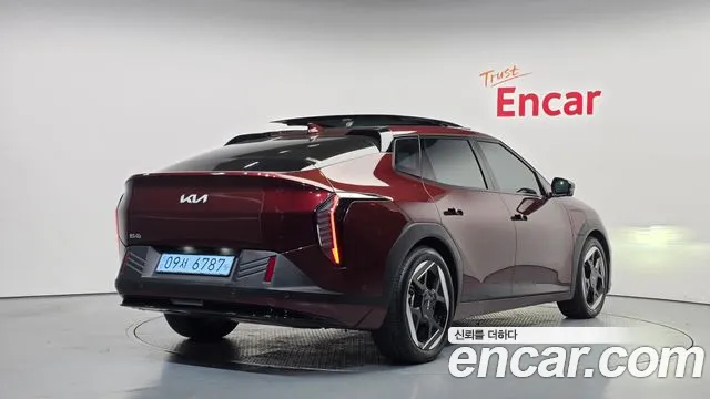 Kia EV4 2025 thumb 2