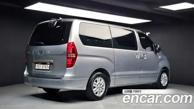 Hyundai Starex 2021 thumb 2