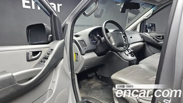 Hyundai Starex 2021 thumb 10