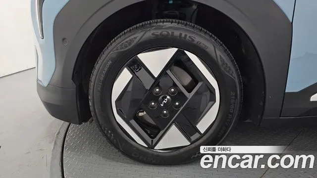 Kia EV3 2024 thumb 5