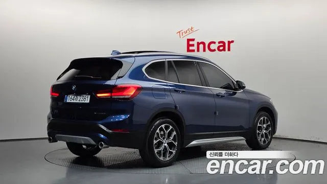 BMW X1 2021 thumb 2