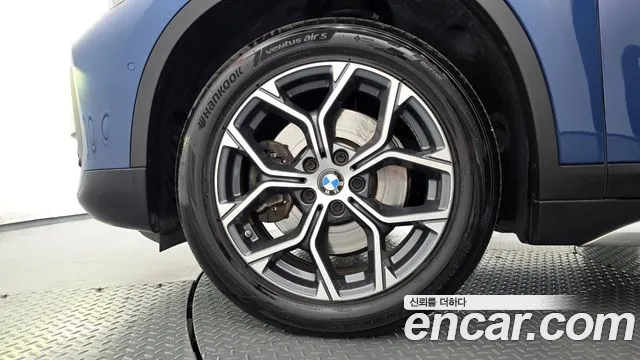BMW X1 2021 thumb 5