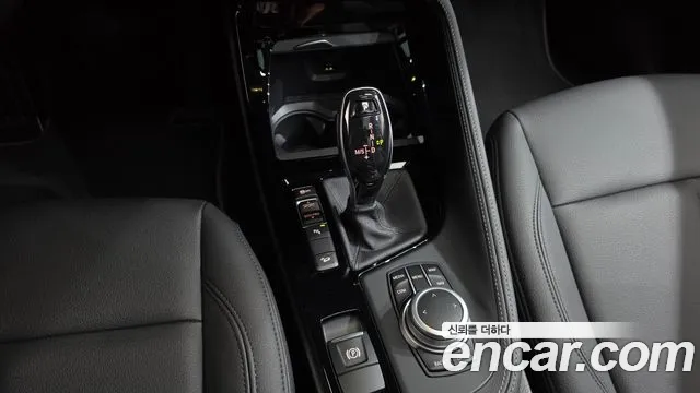 BMW X1 2021 thumb 9