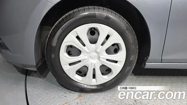 ChevroletGMDaewoo Cruze 2017 thumb 5