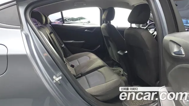 ChevroletGMDaewoo Cruze 2017 thumb 12