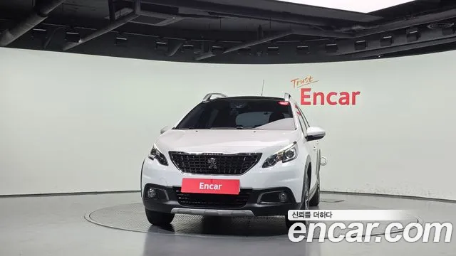 Peugeot 2008 2019 thumb 3