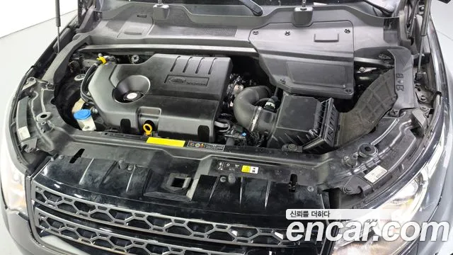 Land Rover Discovery Sport 2019 thumb 6