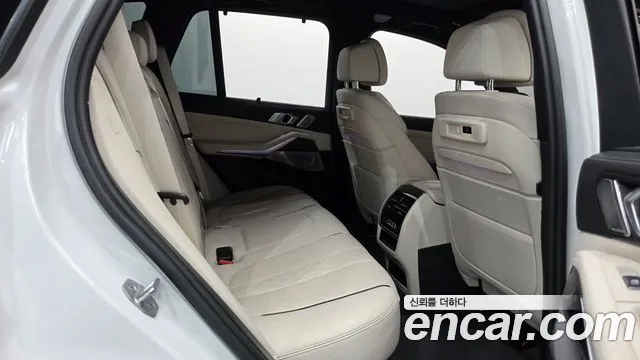 BMW X5 2022 thumb 11