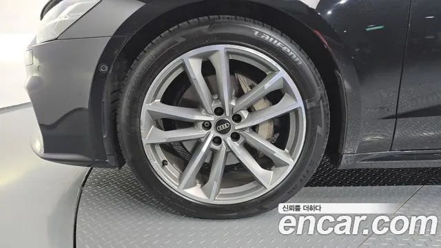 Audi A7 2020 thumb 5