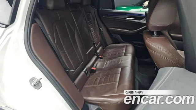 BMW X4 2020 thumb 10