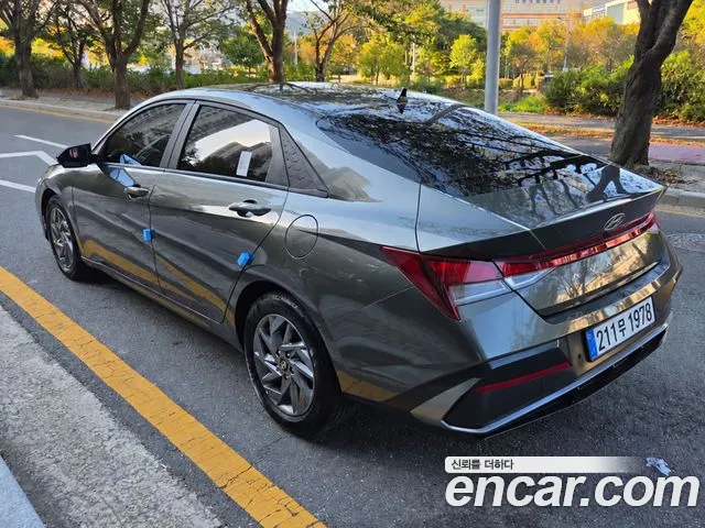 Hyundai Avante 2023 thumb 5