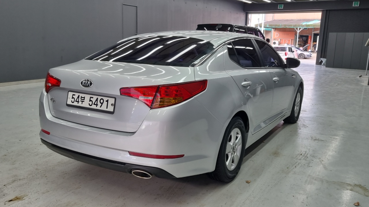 Kia K5 2013 thumb 2