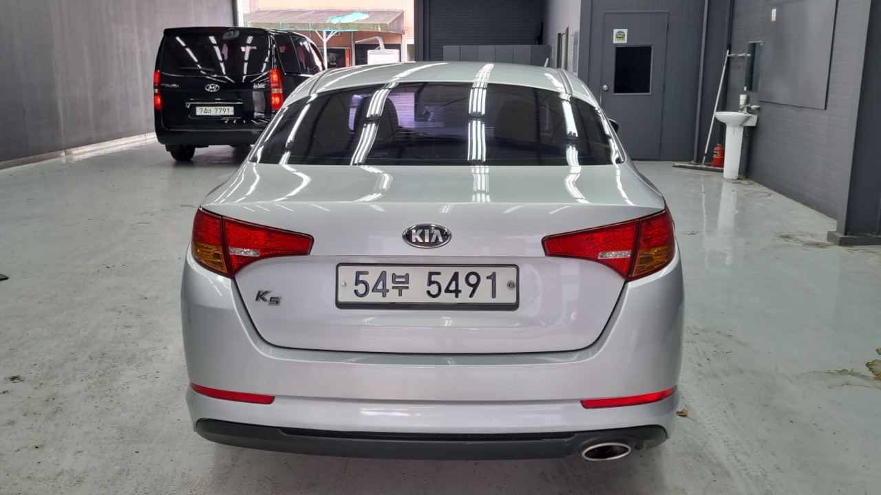 Kia K5 2013 thumb 4