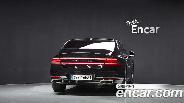 Genesis G90 2022 thumb 4