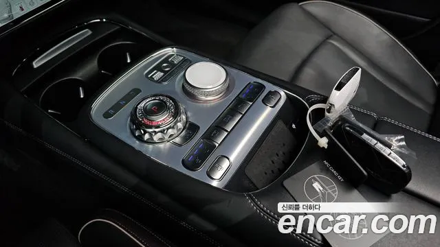 Genesis G90 2022 thumb 9