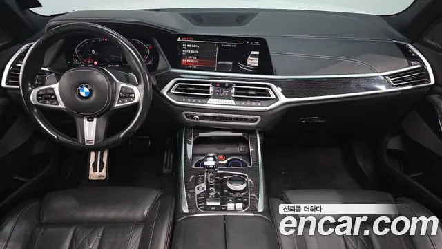 BMW X7 2021 thumb 7